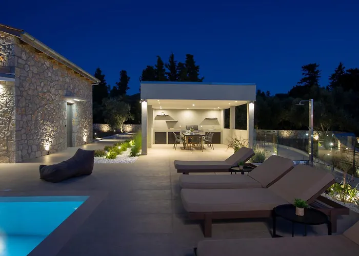 فيلة Ilania Luxury *