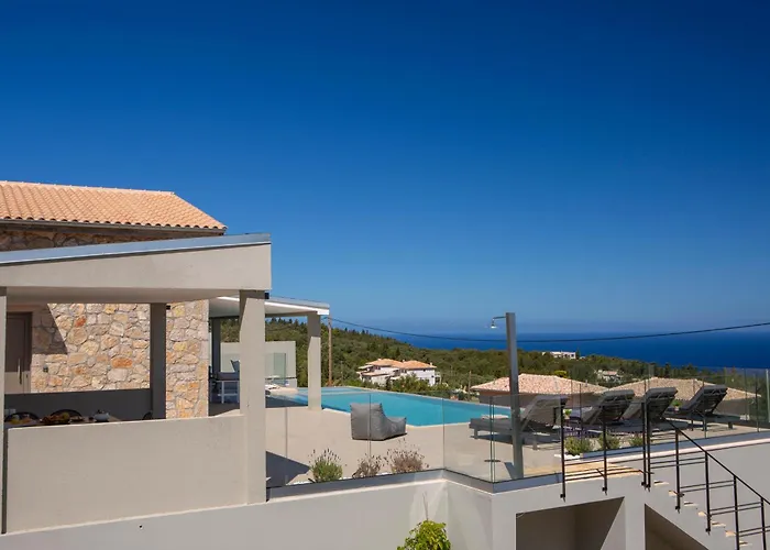 فيلة Ilania Luxury