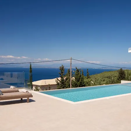 Ilania Luxury * Tsoukaládhes