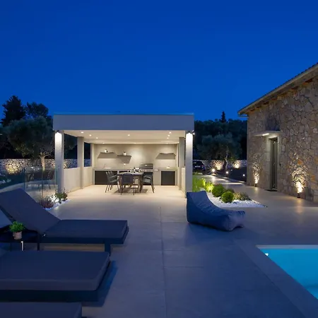 Vila Ilania Luxury Tsoukaládhes